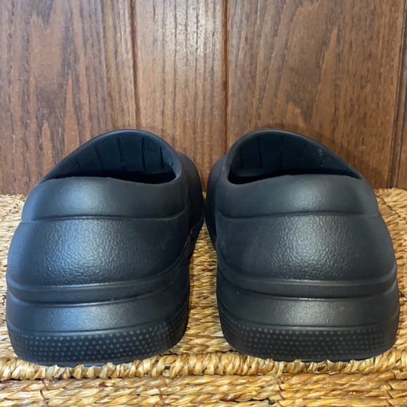 Crocs Unisex-Adult Men's and Women's on The Clock Clog Slip Resistant Work Shoes - Picture 6 of 12